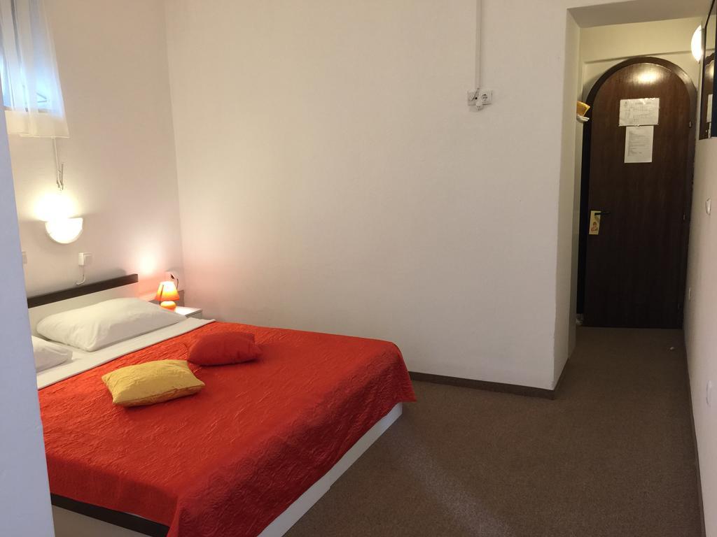 Hotel Ruza Нови Винодолски Стая снимка