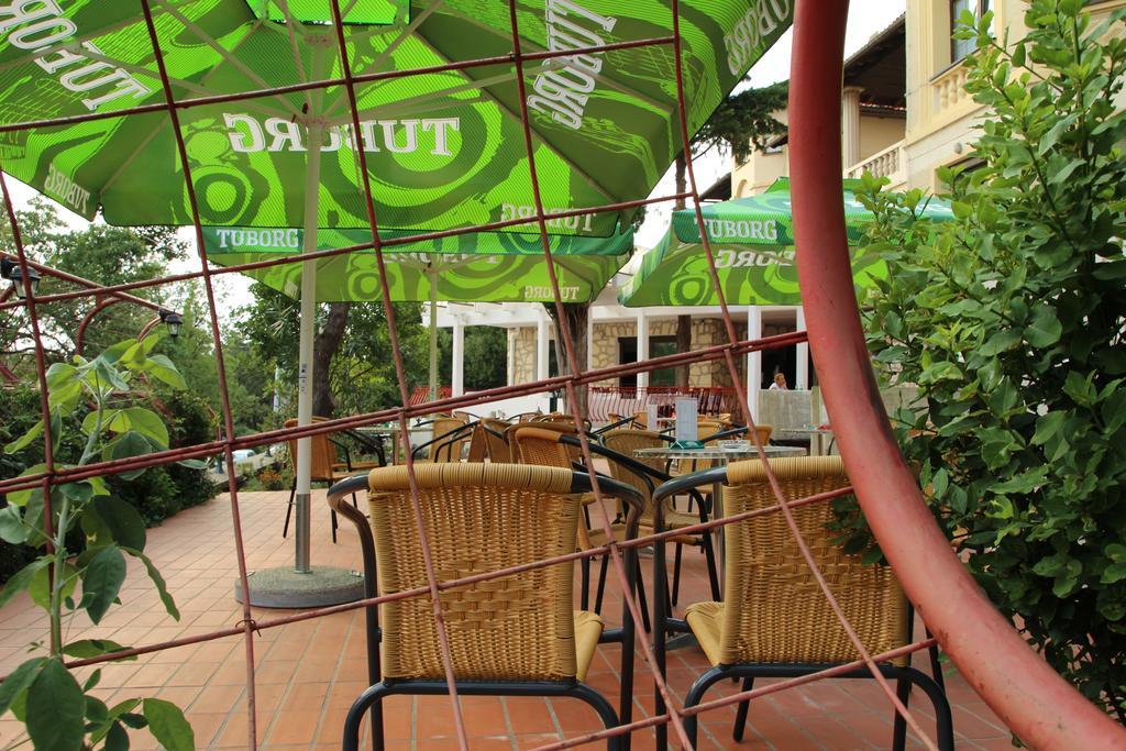 Hotel Ruza Нови Винодолски Екстериор снимка