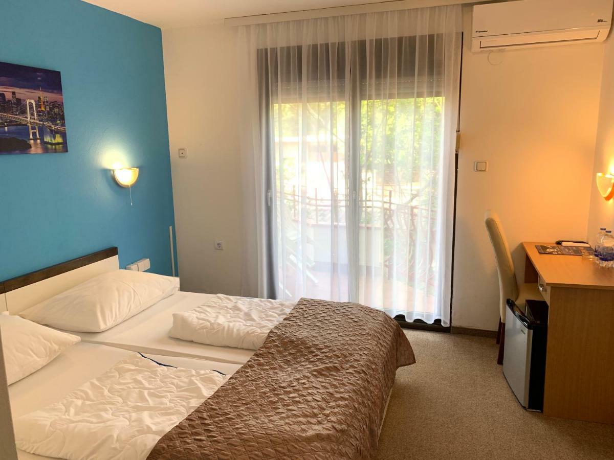 Hotel Ruza Нови Винодолски Екстериор снимка